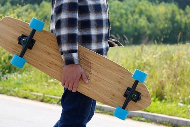 4 Best Commuting Longboards under 200 in 2026