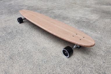 4 Best Cruising Longboards for Smooth Rides in 2025