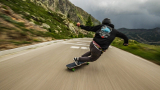 5 Best Downhill Longboards for Sharp Turns in 2025