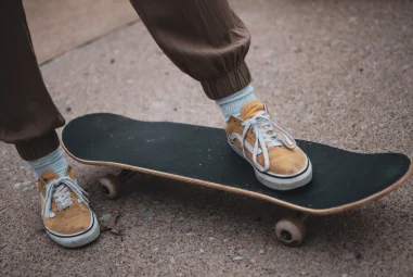 8 Best Freestyle Longboards for Beginners in 2025